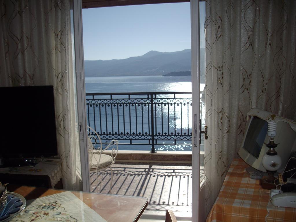 Anna In Front Of The Sea Apartment Sitia  Exterior photo